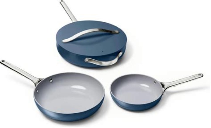 Are Le Creuset pans non-stick