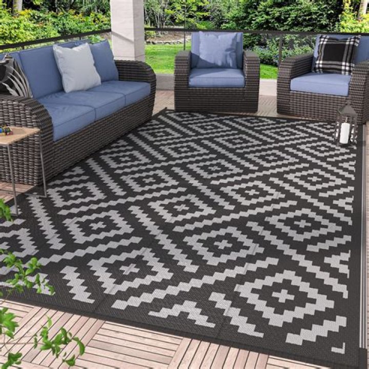 Are polypropylene rugs bad for you