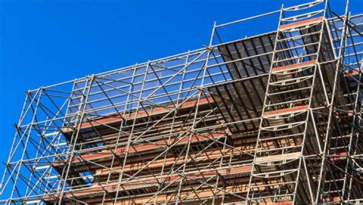 Are the structural members or a suspension or outrigger scaffolds that can provide support