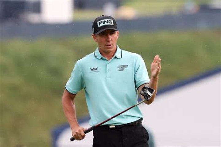 Are there any pro Mexican golfers