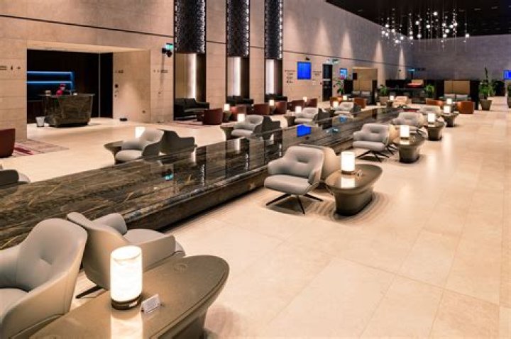 Can I buy lounge access at LAX