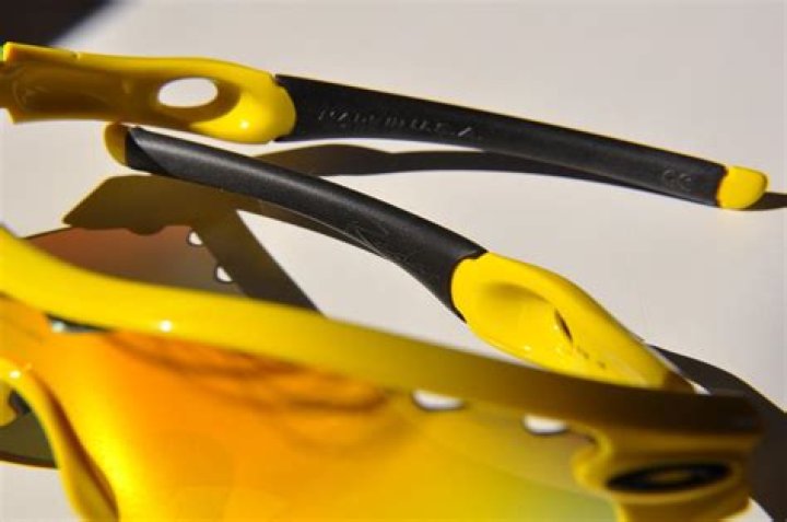 Can Oakley Sunglasses be repaired