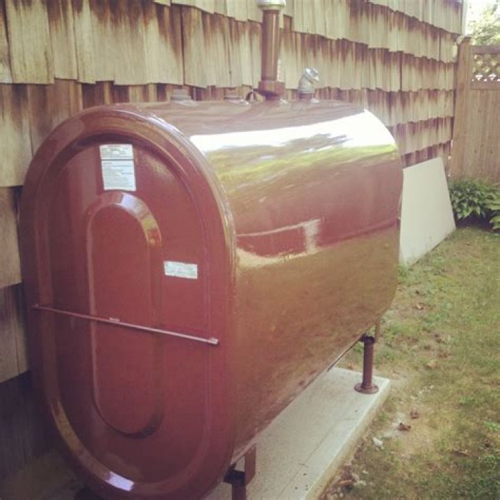 Can Roth oil tanks be installed outside