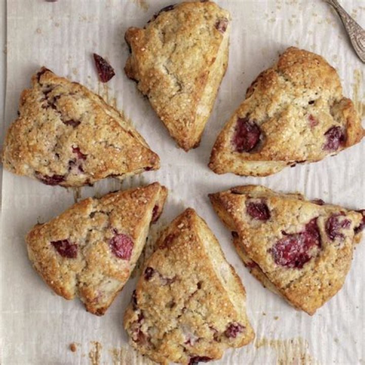 Can scones be frozen before baking