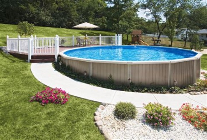 Can semi inground pools be salt water