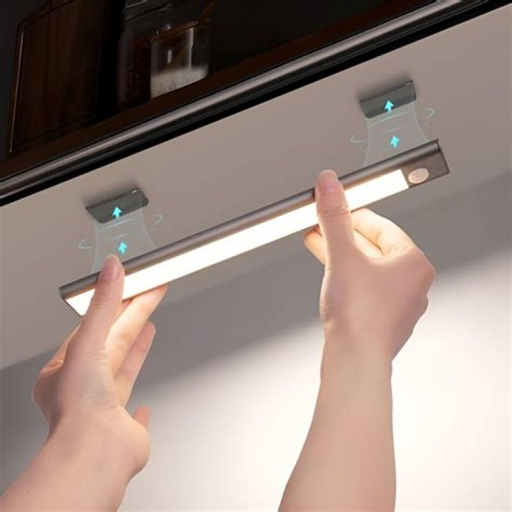 Can you dim LED under cabinet lights
