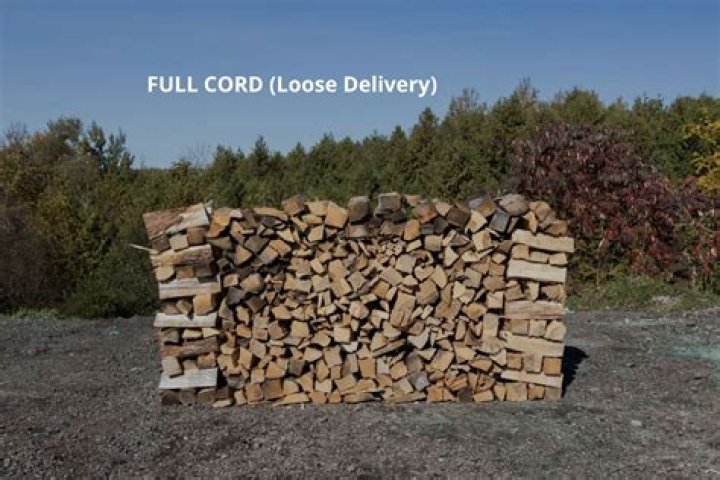 Can you fit a cord of wood in a pickup truck