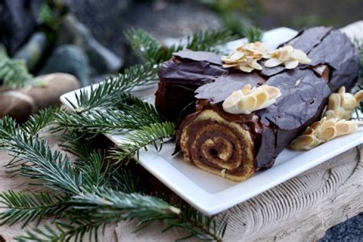 Can you freeze Buche de Noel