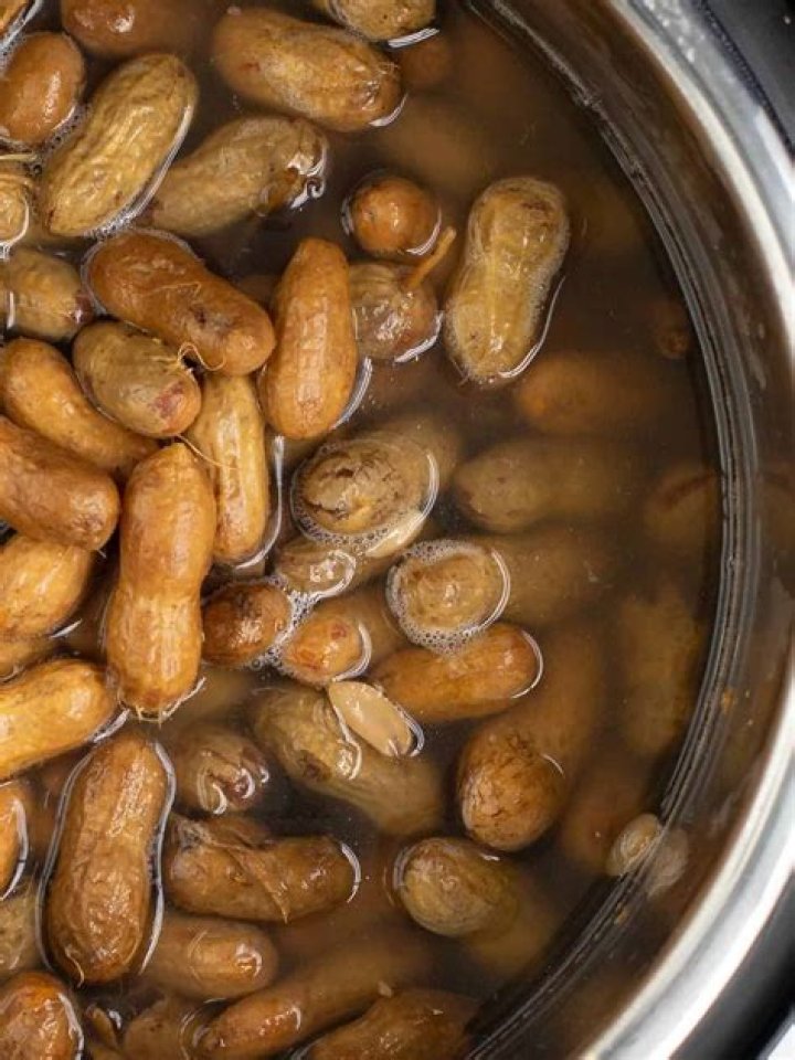Can you freeze fresh boiled peanuts