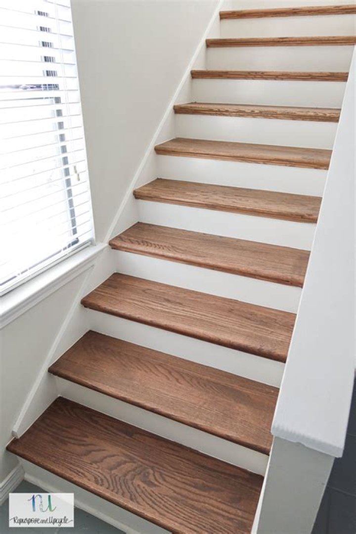 Can you stain wood stairs
