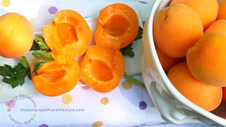 Do peaches and apricots taste the same