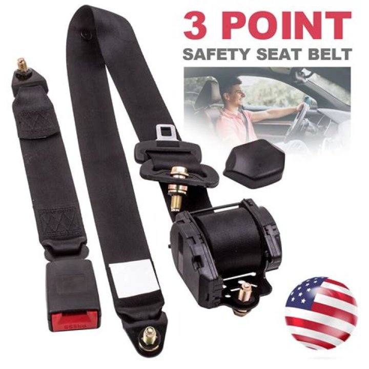 Do universal seat belts fit all cars