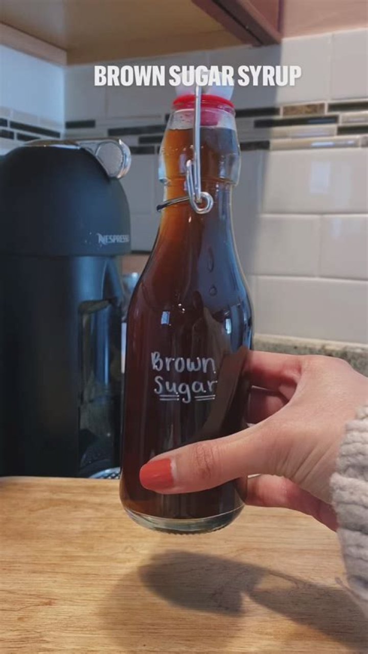 Does carob syrup contain sugar