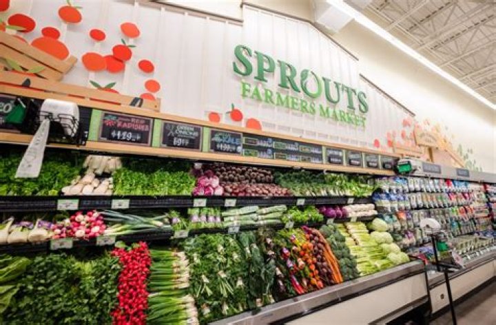 Does sprouts have grocery pickup