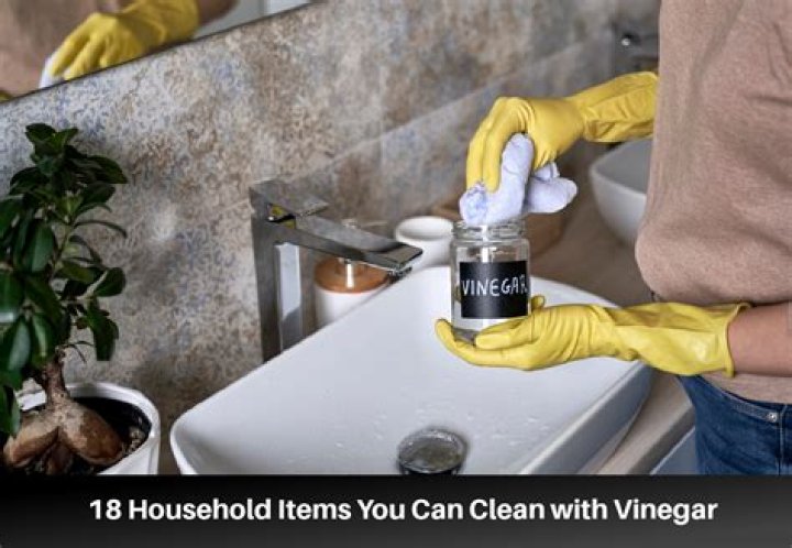 Does vinegar ruin tile