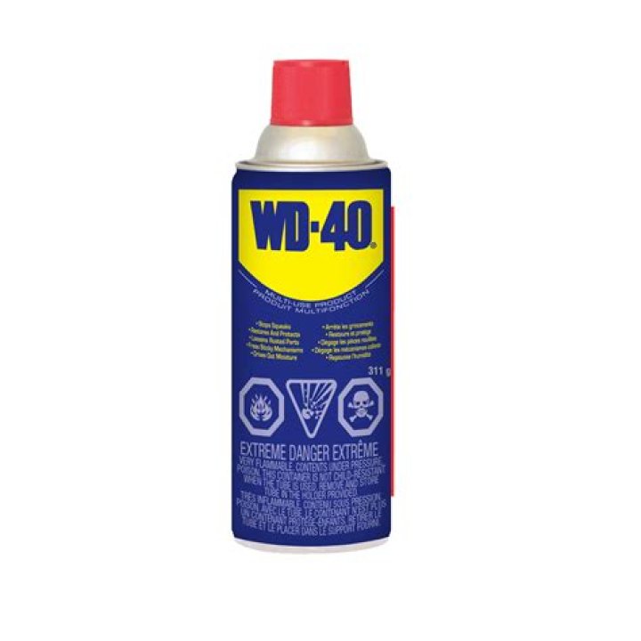 Does wd40 clean brass