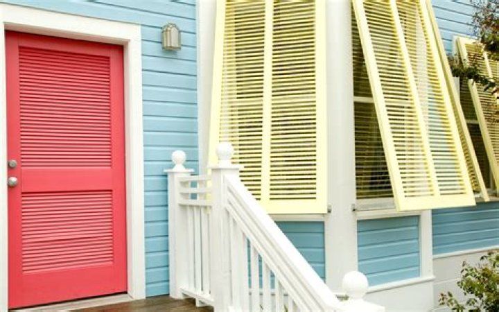 Does your front door have to match your shutters