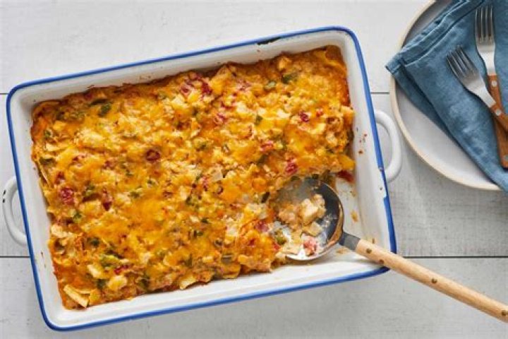How big is a casserole dish