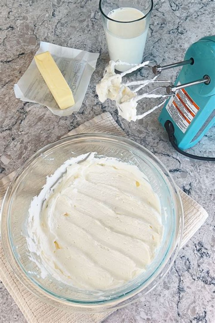 How can I make heavy cream at home