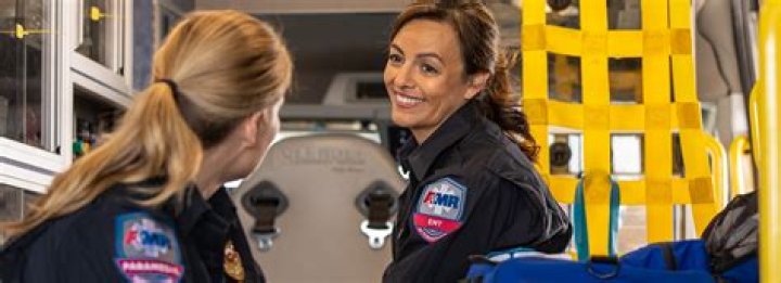 How do Emts treat flail chests