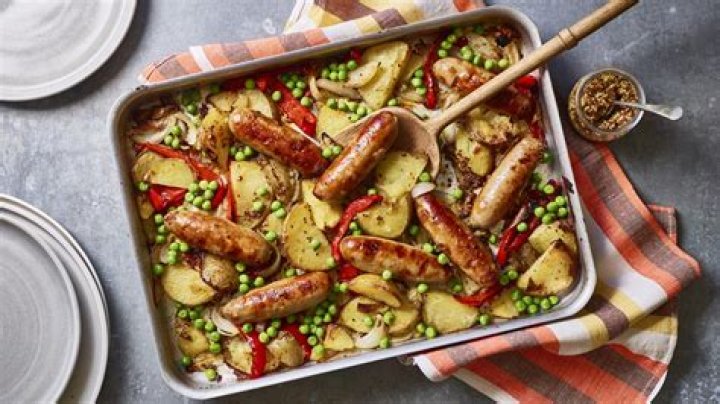 How do I steam sausages