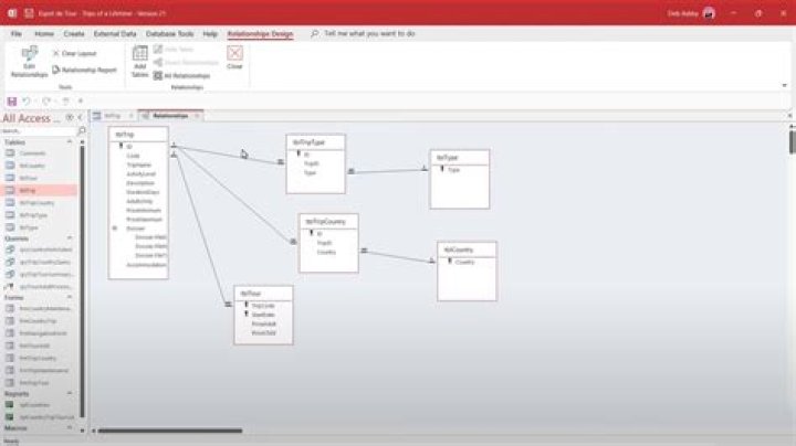 How do you create a report based on a query in access