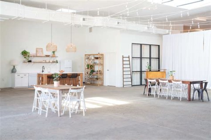 How do you decorate an event space