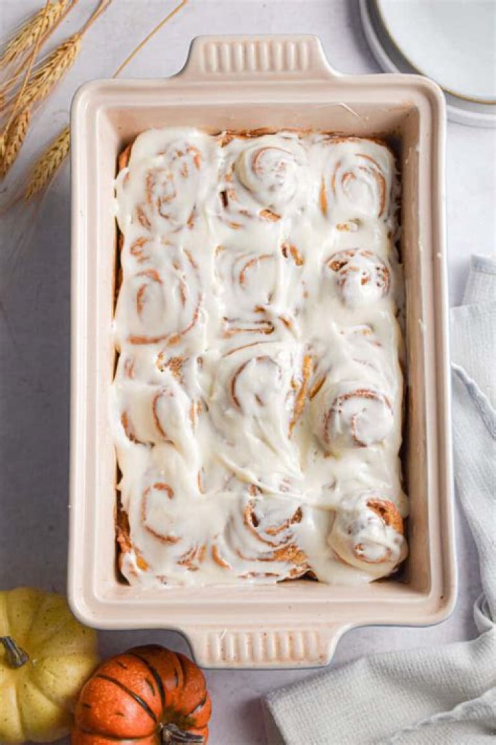 How do you defrost pumpkin rolls