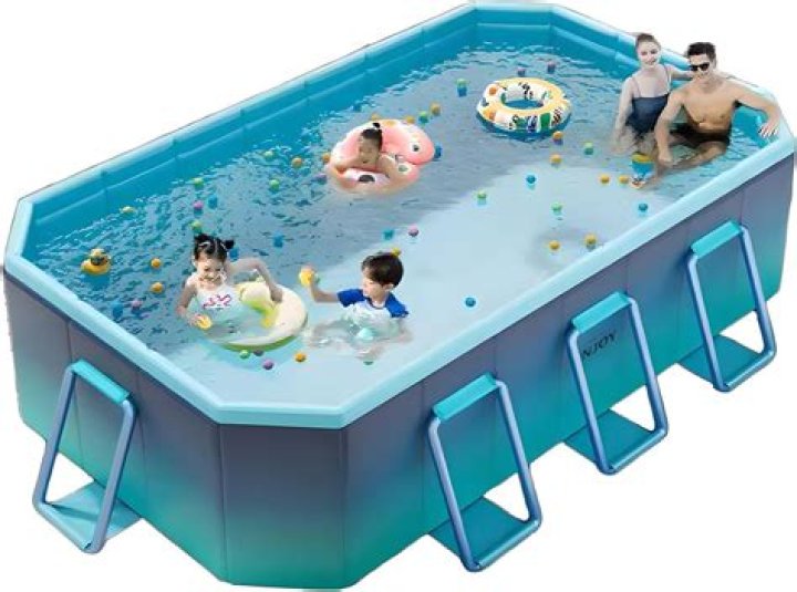 How do you keep kiddie pools from getting slimy