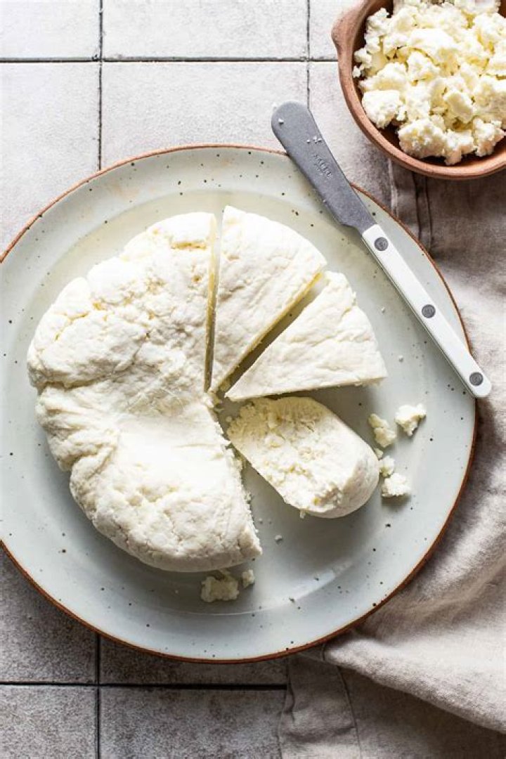 How do you make queso less grainy
