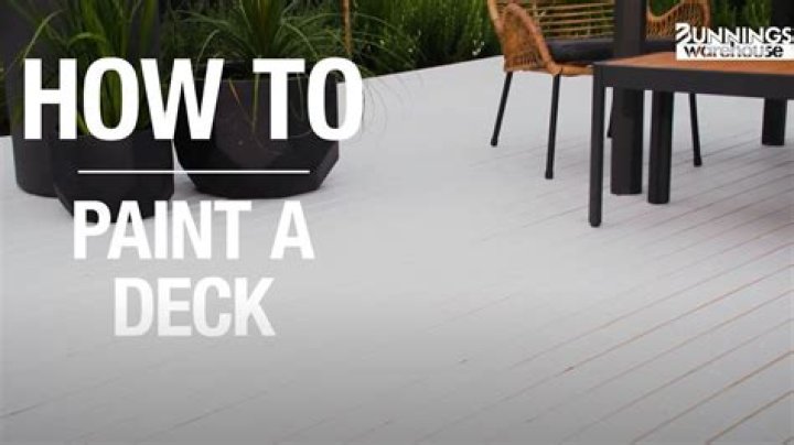 How do you prep a deck for painting