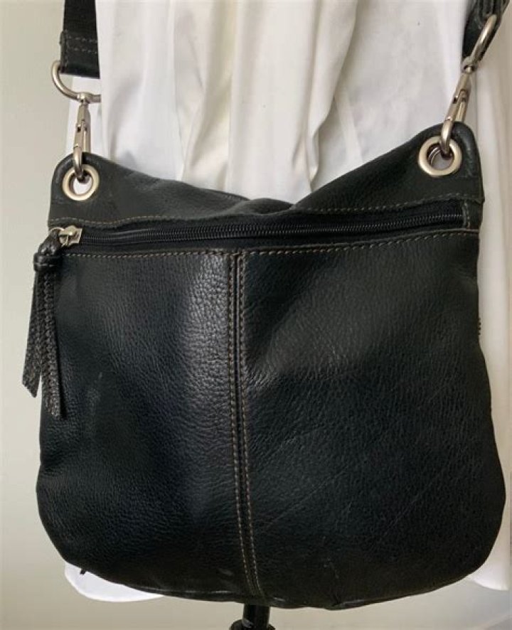 How do you protect a fossil leather purse