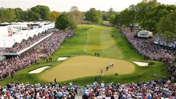 How do you qualify for a PGA Tour event
