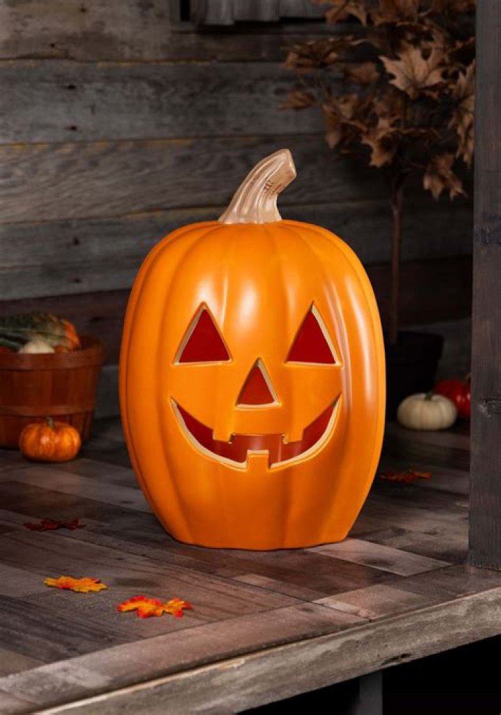 How do you store pumpkins for months
