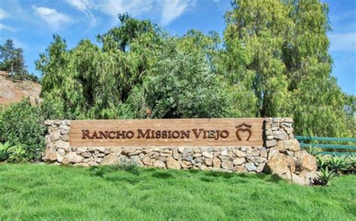 How far is Rancho Mission Viejo from the beach
