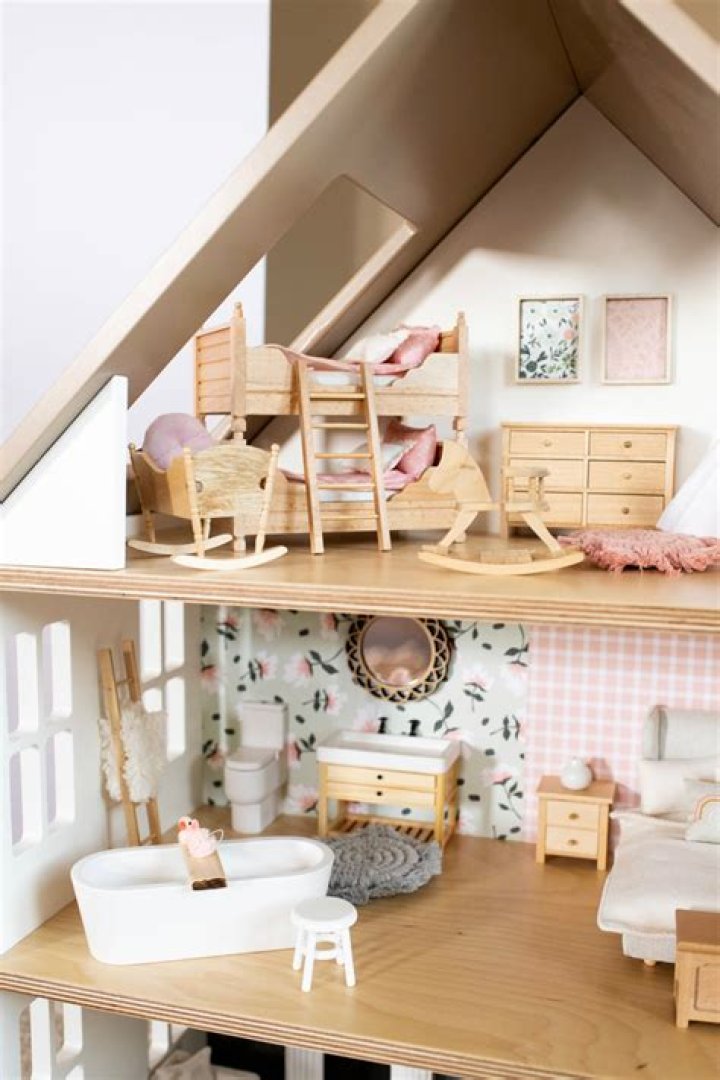 How is dramatic irony used in a dolls house