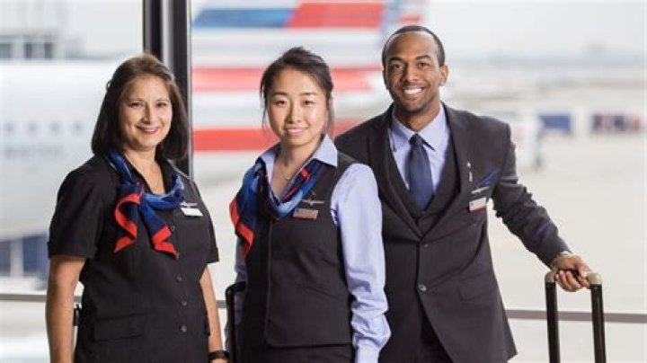 How long is American Airlines flight attendant training