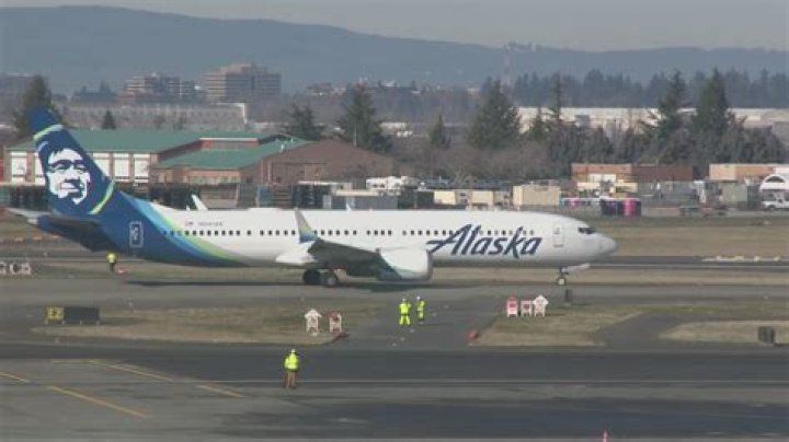 How long is flight from Texas to Alaska