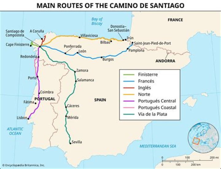 How many days did Santiago spend at sea