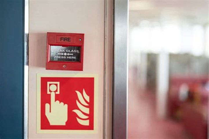 How many fire doors must be between a place of safety and the fire
