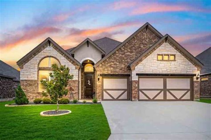 How much does it cost to build a house in San Antonio Texas