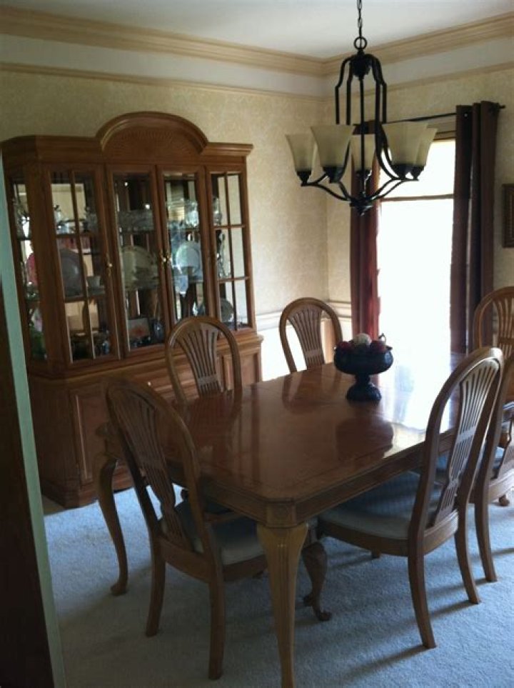 How much is a used dining room set worth