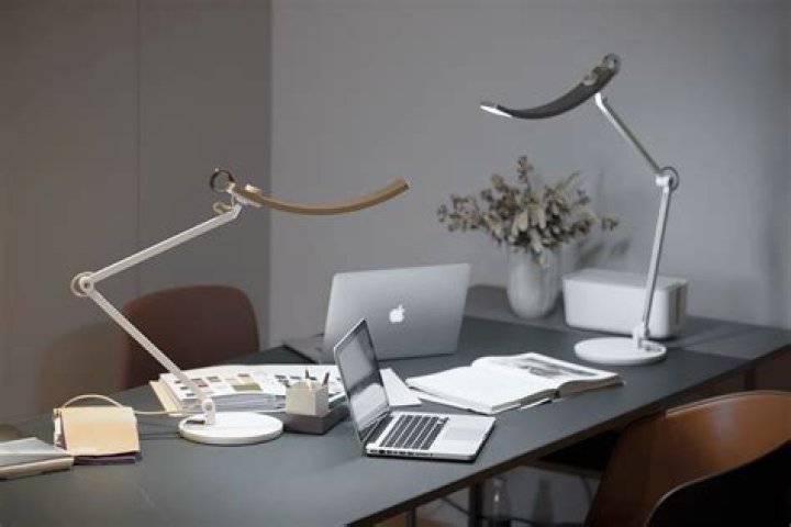 How much is it to fix a lamp