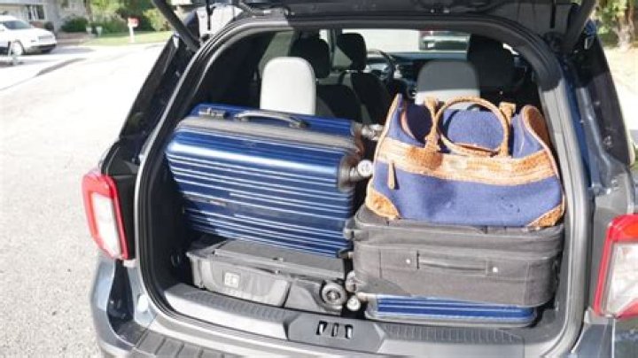 How much luggage can fit in a Ford Explorer