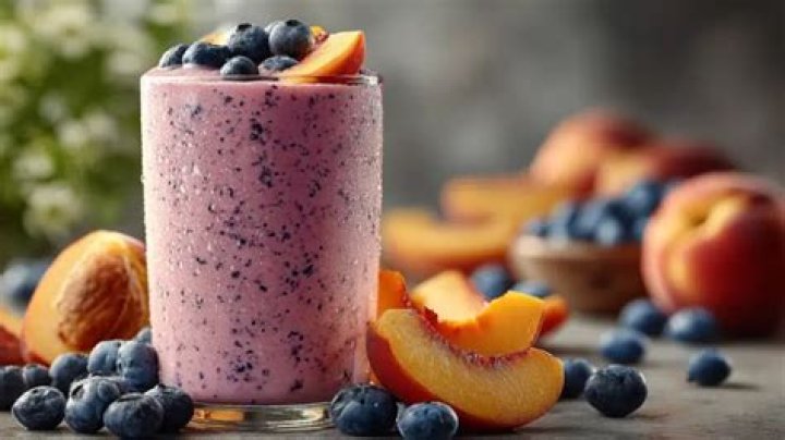 How much sugar is in Panera peach blueberry smoothie