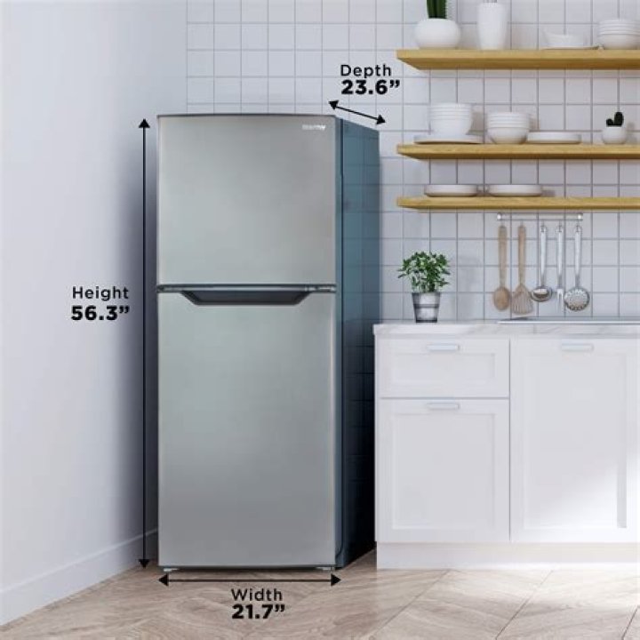 How tall is a 18 cubic foot refrigerator