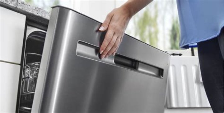 Is acetone Safe for stainless steel