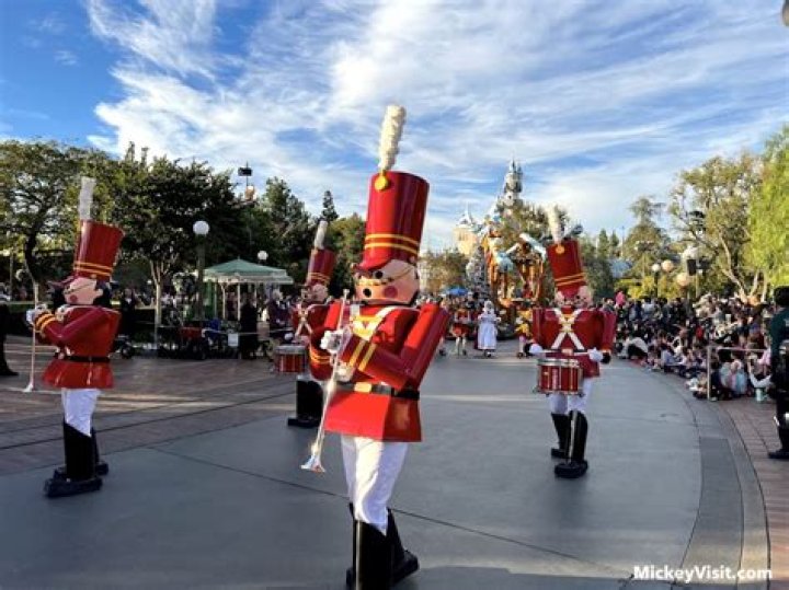 Is California Screamin still at Disneyland