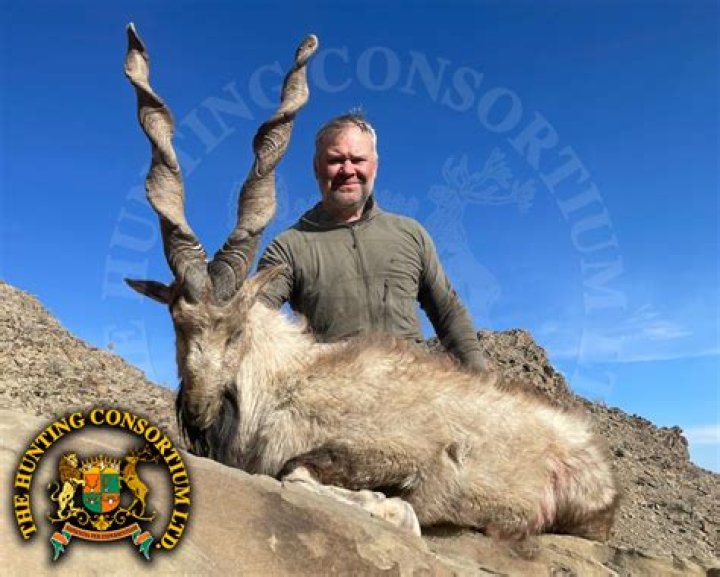 Is hunting legal in Pakistan