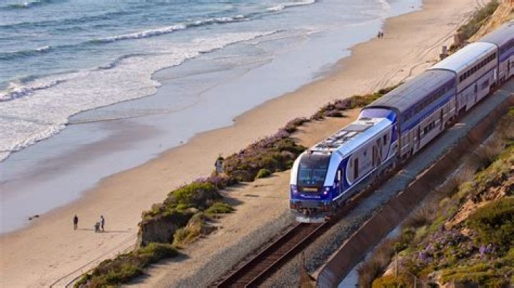 Is there a direct train from San Francisco to Los Angeles